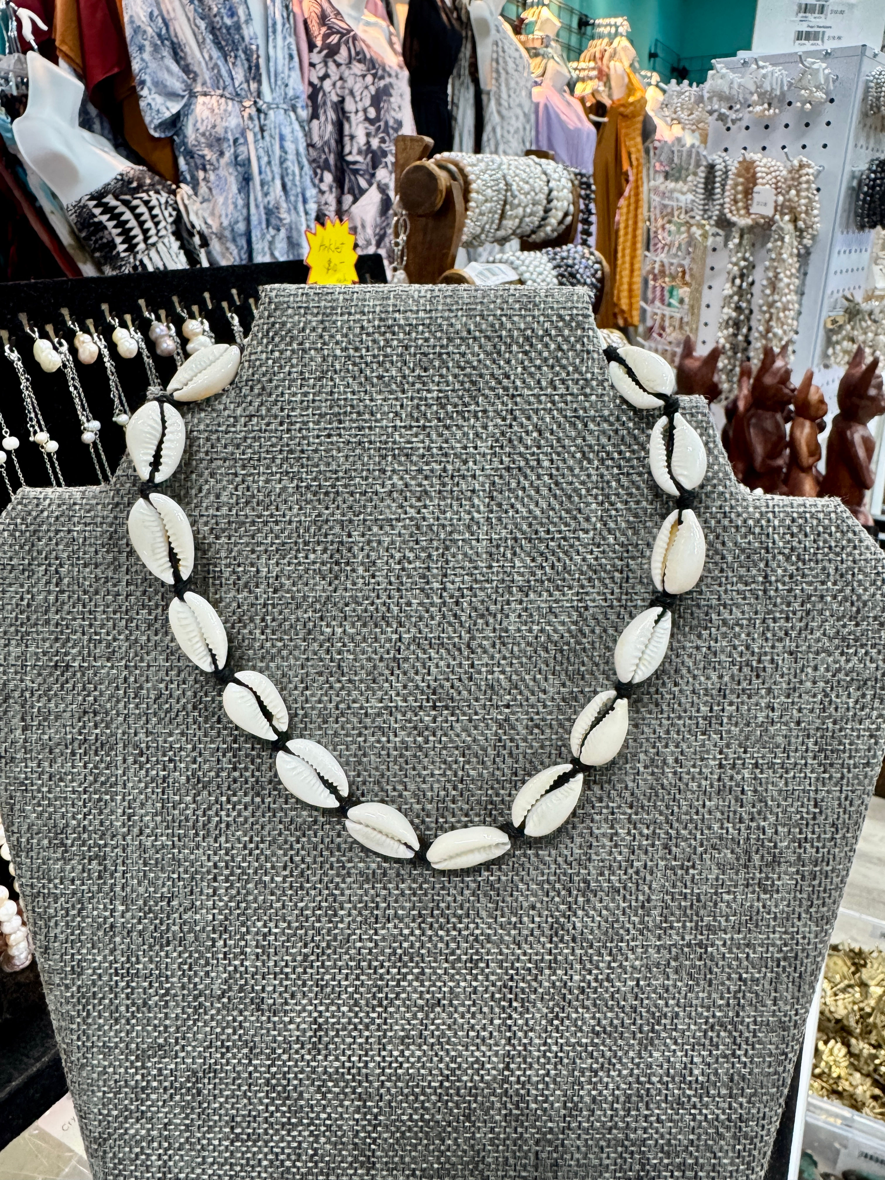 Adjustable Kahuli Shell Necklace