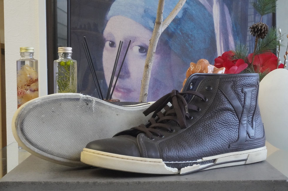Louis Vuitton（ルイヴィトン）スニーカーのオールソール交換修理事例。vibramカップソールで修理した埼玉県大宮VIVOshoesalonのブランドスニーカー修理 