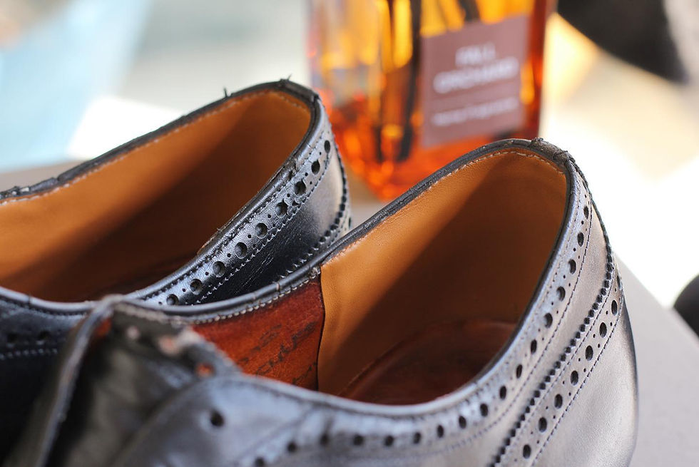 チャーチのオールソール交換とライニング交換後の仕上がり写真