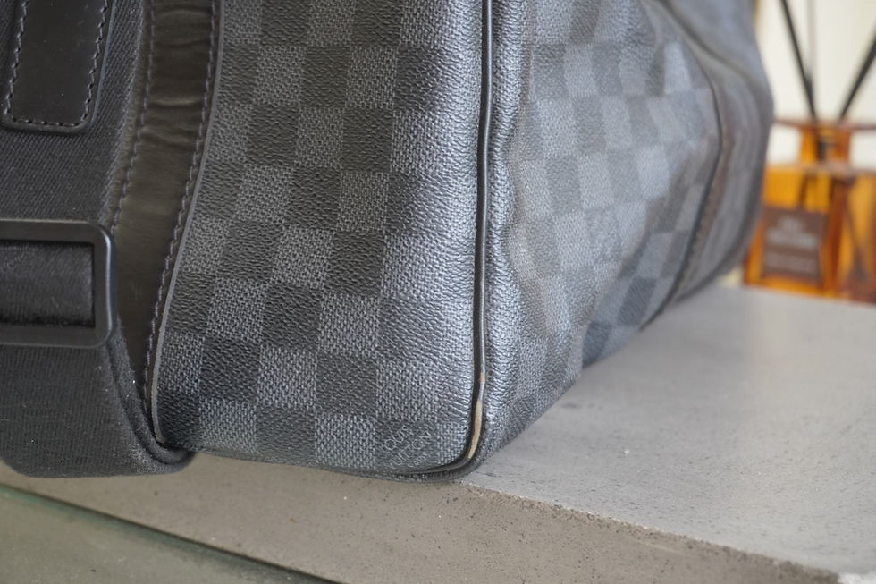 Louis Vuitton(ルイヴィトン)ダミエグラフィット ファスナー交換・角擦れ補修|埼玉県大宮VIVOshoesalon 全国郵送対応