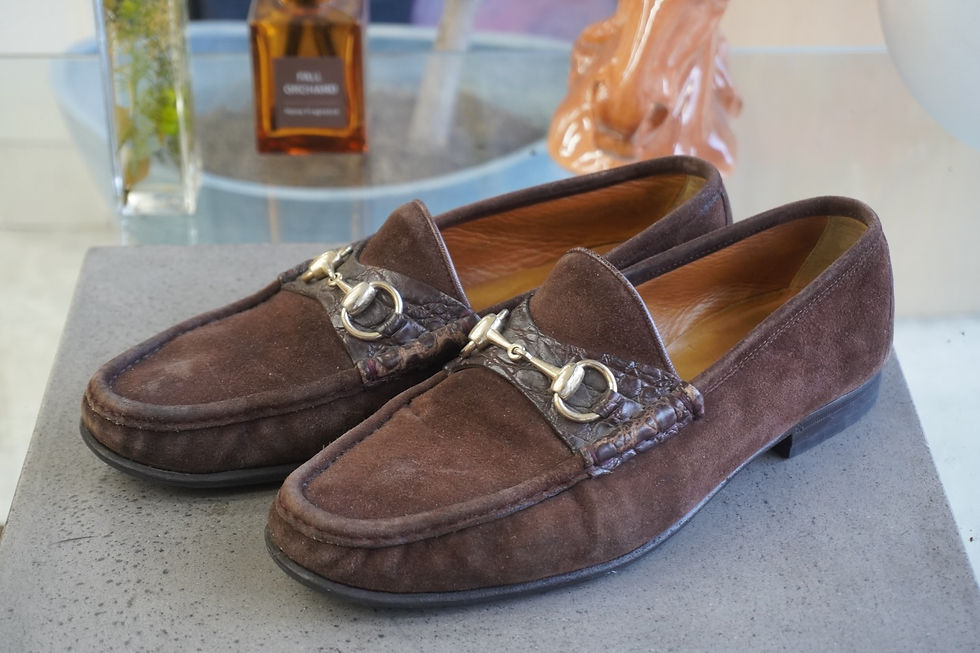 GUCCI(グッチ)ビットローファー修理。オールソール交換、ウェルト交換、スエード補修、撥水加工まで対応。埼玉県大宮VIVOshoesalon。郵送修理可能・他店で断られた修理歓迎。