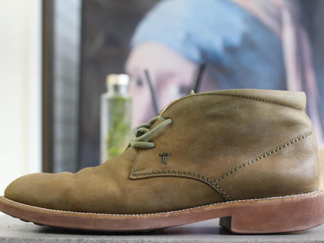 【tod’sチャッカブーツ】vibram528K+ウェルト、ミッドソール交換で仕上げ