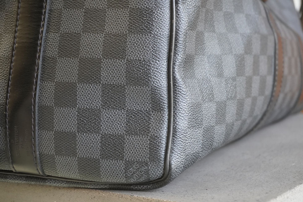 Louis Vuitton(ルイヴィトン)ダミエグラフィット ファスナー交換・角擦れ補修|埼玉県大宮VIVOshoesalon 全国郵送対応