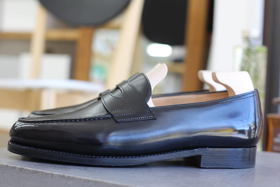 John Lobb Lopez ジョンロブ ロペスにミシュランハーフラバーとトゥスチールを補強した靴修理事例。
