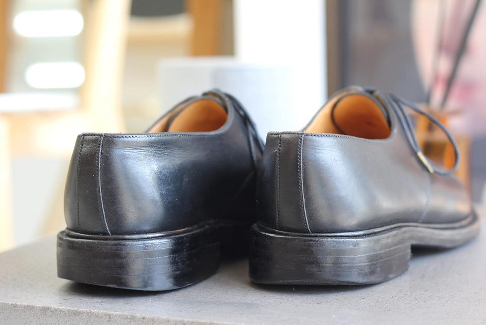 J.M. Weston jmウエストンの革靴をダイナイトソールでオールソール交換した修理例