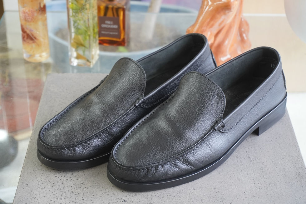 TOD’S(トッズ)革靴のオールソール交換修理事例。VIVOロゴ入りオリジナルソール・ミシュランハーフラバー・台形スチール・ダミーウェルトを施工した埼玉県大宮VIVOshoesalonの高級靴修理