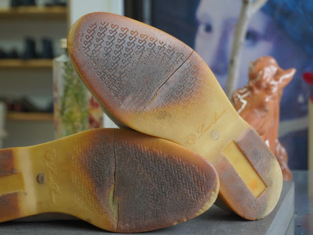 Loro Piana サマーウォーク オールソール修理｜ロロピアーナ vibram2303 ソール交換【埼玉 大宮 VIVOshoesalon】 郵送受付 他店で断られた修理歓迎