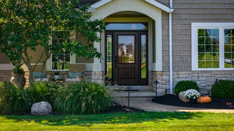 entry landscape with low voltage lighting in Wooster, Ohio.