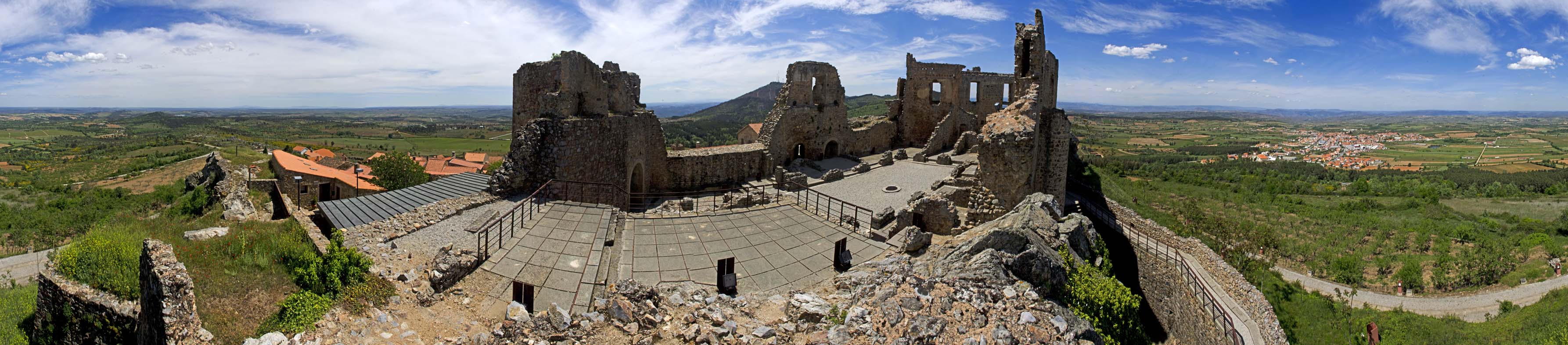 HIST. VILLAGE OF CASTELO RODRIGO