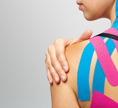 podoservice-fisionam-vendaje-neuromuscular-kinesiotape-hombro.jpg