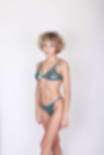 Thumbnail: Brassière soutien-gorge triangle sans armatures en dentelle de Calais bleue canard Éternel Éphémère