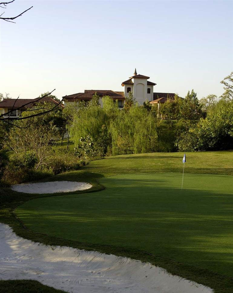 Ananda's spectacular outdoors includes a mini gold course