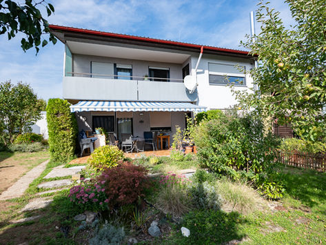 Schwaigern-Massenbach: Schönes 2-Familienhaus zur Kapitalanlage zu verkaufen !!!