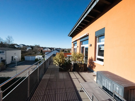 Gemmingen: Verwirklichen Sie Ihren Traum !!! Lichtdurchflutete 3 ½ Zimmer-Penthouse-Wohnung !!!