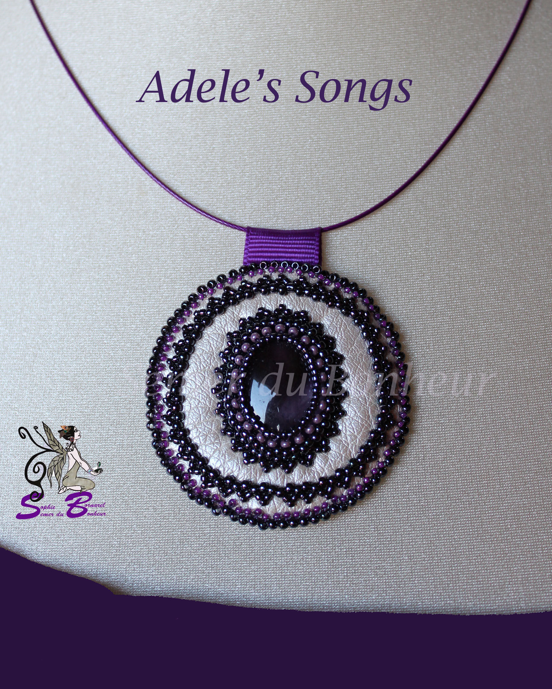 Collier "Adele's songs"