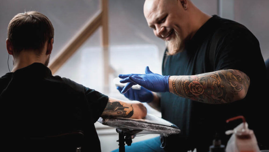 あなたの入れ墨の世話