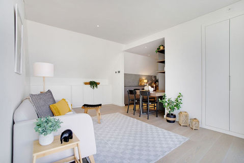 Home staging Prata Riverside Village - ambiente integrado apartamento T1 espaço compacto sofisticado Little Details