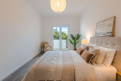 Home Staging Paço de Arcos - quarto principal apartamento T3 Little Details venda