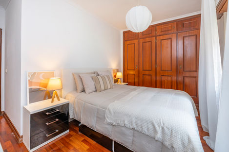 Valorização quarto Cacém - staging apartamento T2 habitado Little Details