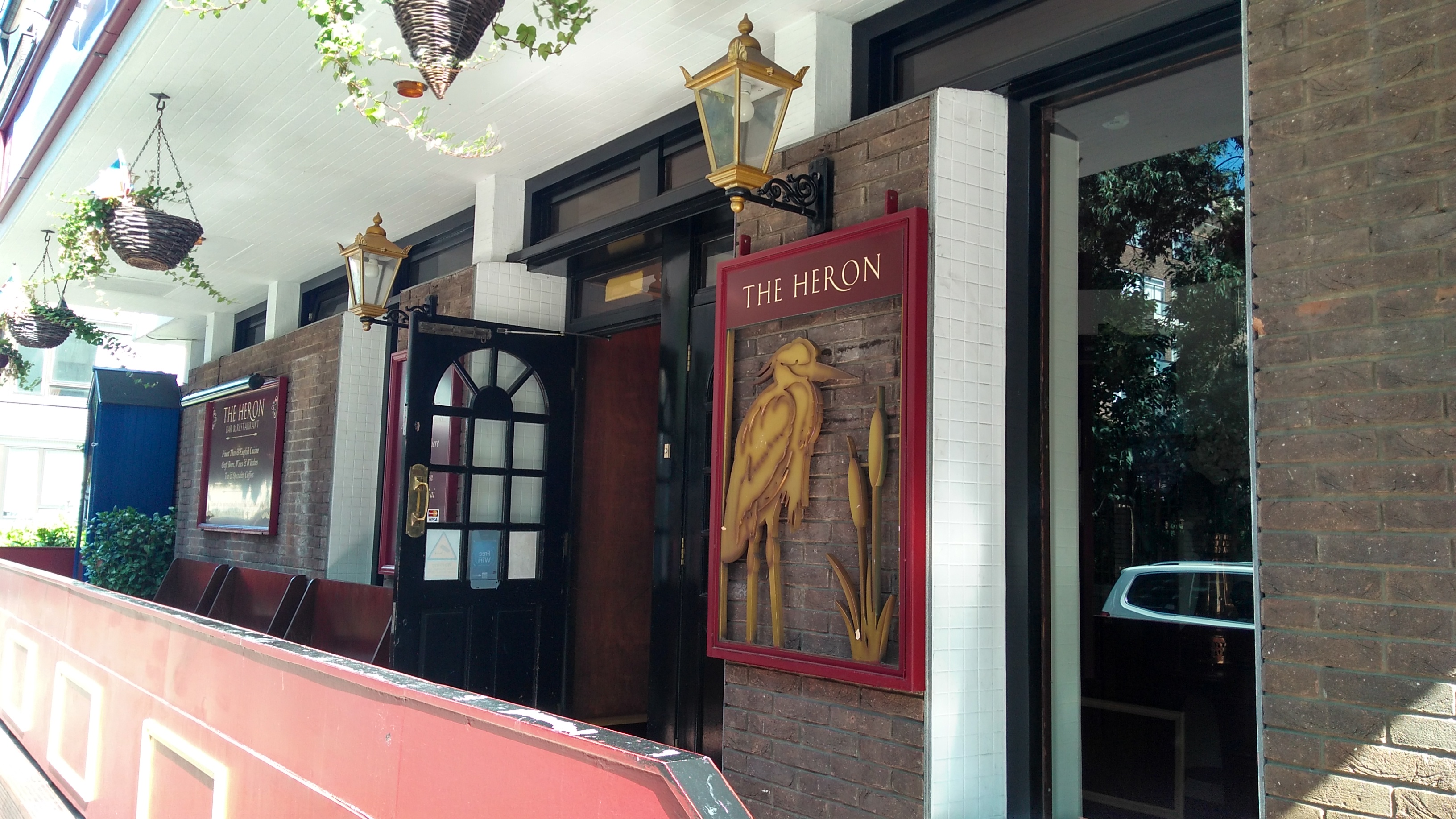 Gallery The Heron Bar Thai Restaurant Paddington gallery-the-heron-bar-thai-restaurant-paddington