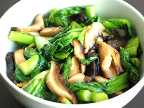 Recette de sautés au bok choy et aux champignons
