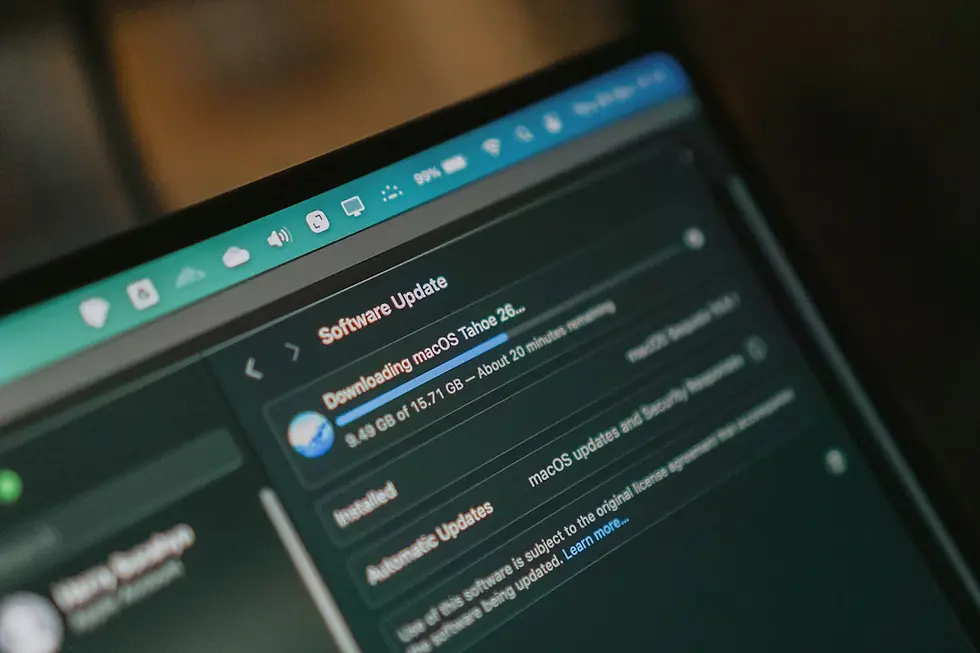 Comparaison des mises à jour IGO et d'autres logiciels : Ce que vous devez savoir