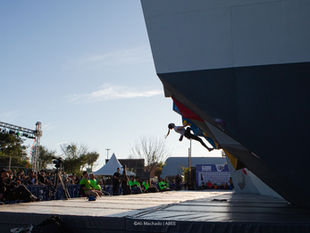 Atleta Amanda Criscuoli - Campeonato Brasileiro Juvenil de Boulder (2024) - [Ali Machado - ABEE]
