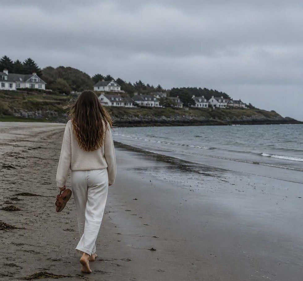 Empowering Solo Women Travelers: Tips and Tools