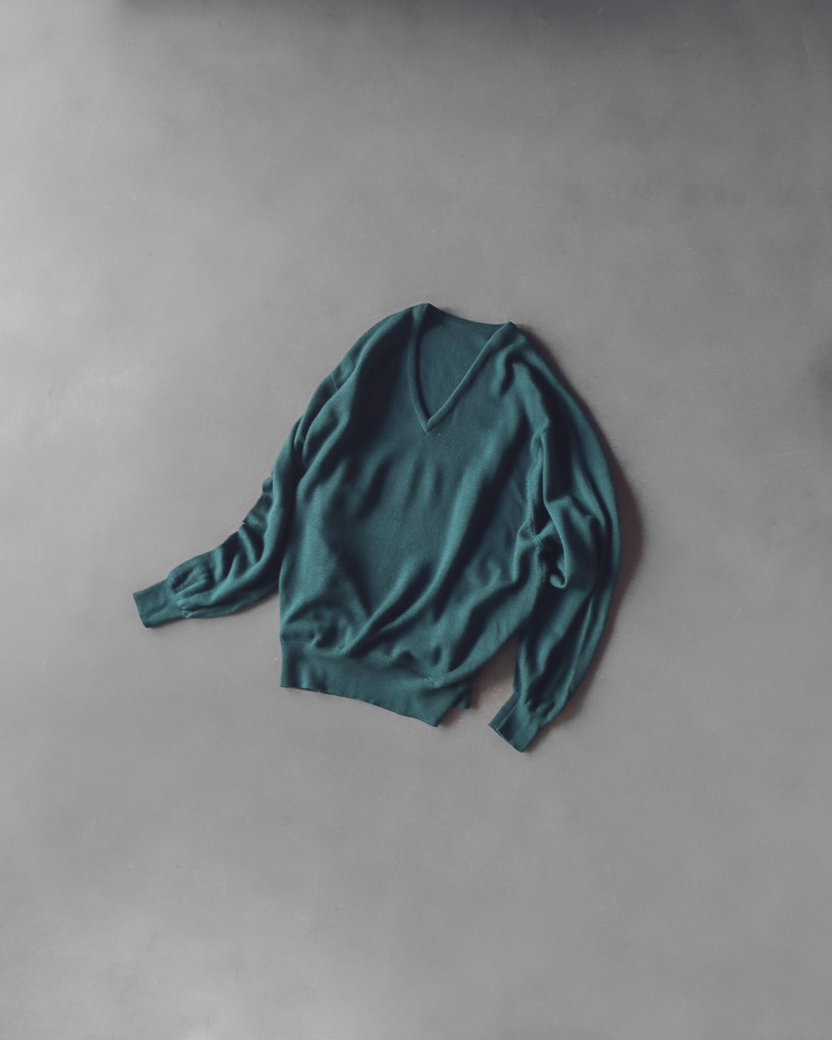 SCOTLAND V-neck sweater / スコットランド Vネックセーター　E-69