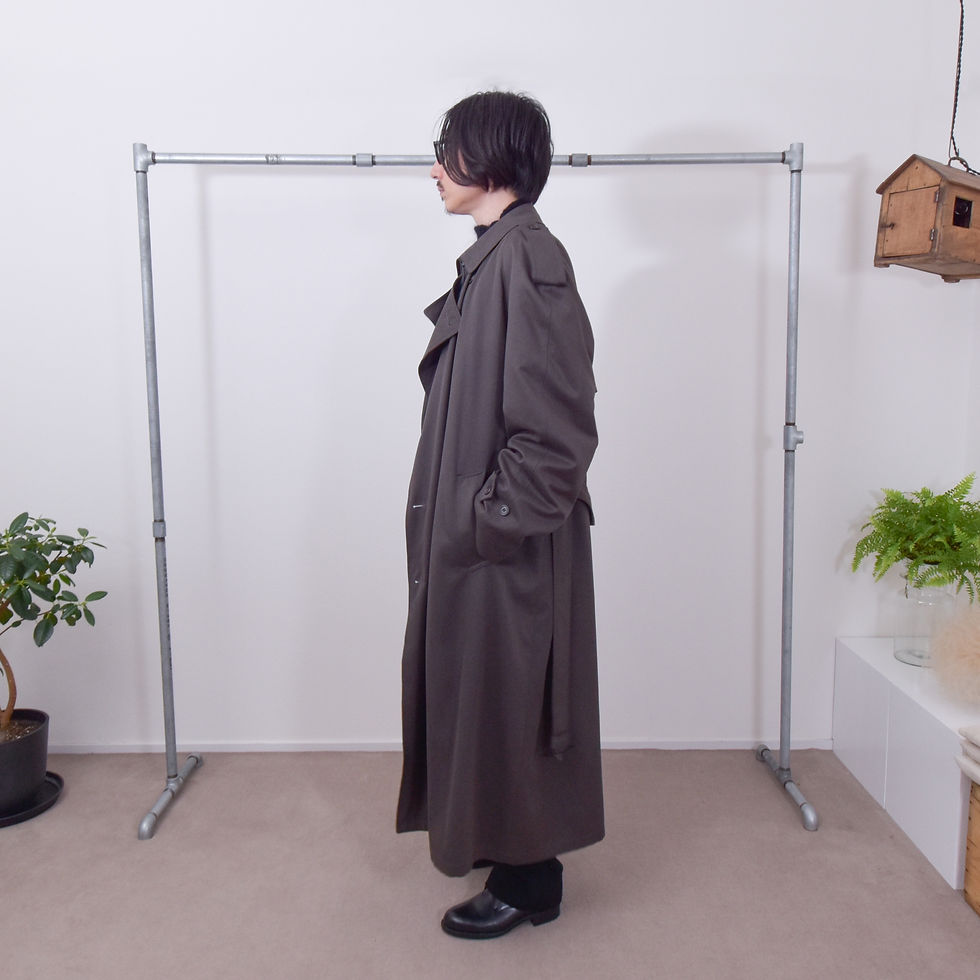 サムネイル： U.S.A 1990s~ / Oversized trench coat  アメリカ / オーバーサイズトレンチコート