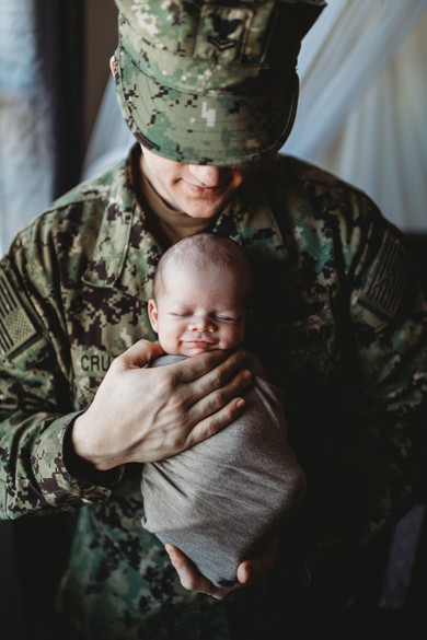 military baby photo session.jpeg