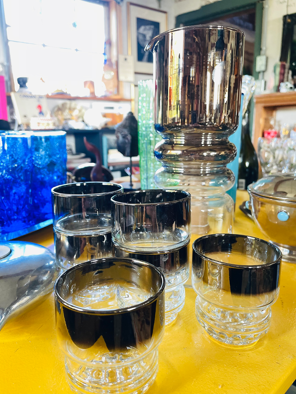 Miniature : Midcentury Silver Fade Glass Decanter & 6 Glasses 