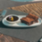 BEYAZ ÇİKOLATALI BROWNİE