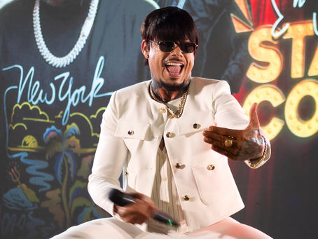 El dominicano Carlos Montesquieu triunfa con su primer Stand Up Comedy