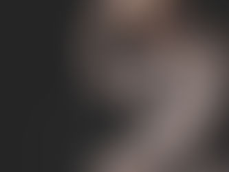 Less sorprende al público con su nuevo sencillo “Me Haces Falta”, una poderosa incursión en el regional mexicano