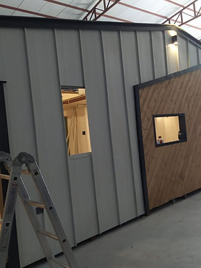 DEHA-Tiny 02 (6).jpeg