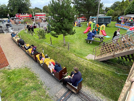 Buses trains and families (Large).jpg