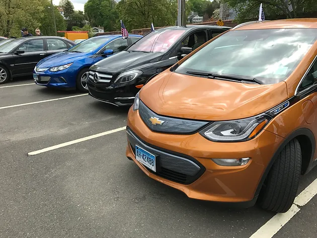2017 The Vehicles Promote Evs In Ct Westport Electric Car Club This Is The First Of Several Posts That Will Discuss Ev Landscape From Perspective Directions In Vehicle Production Federal Tax Credit