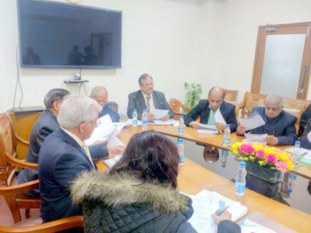 Incentives to generic drug manufacturers demanded to combat low Margin due to price control