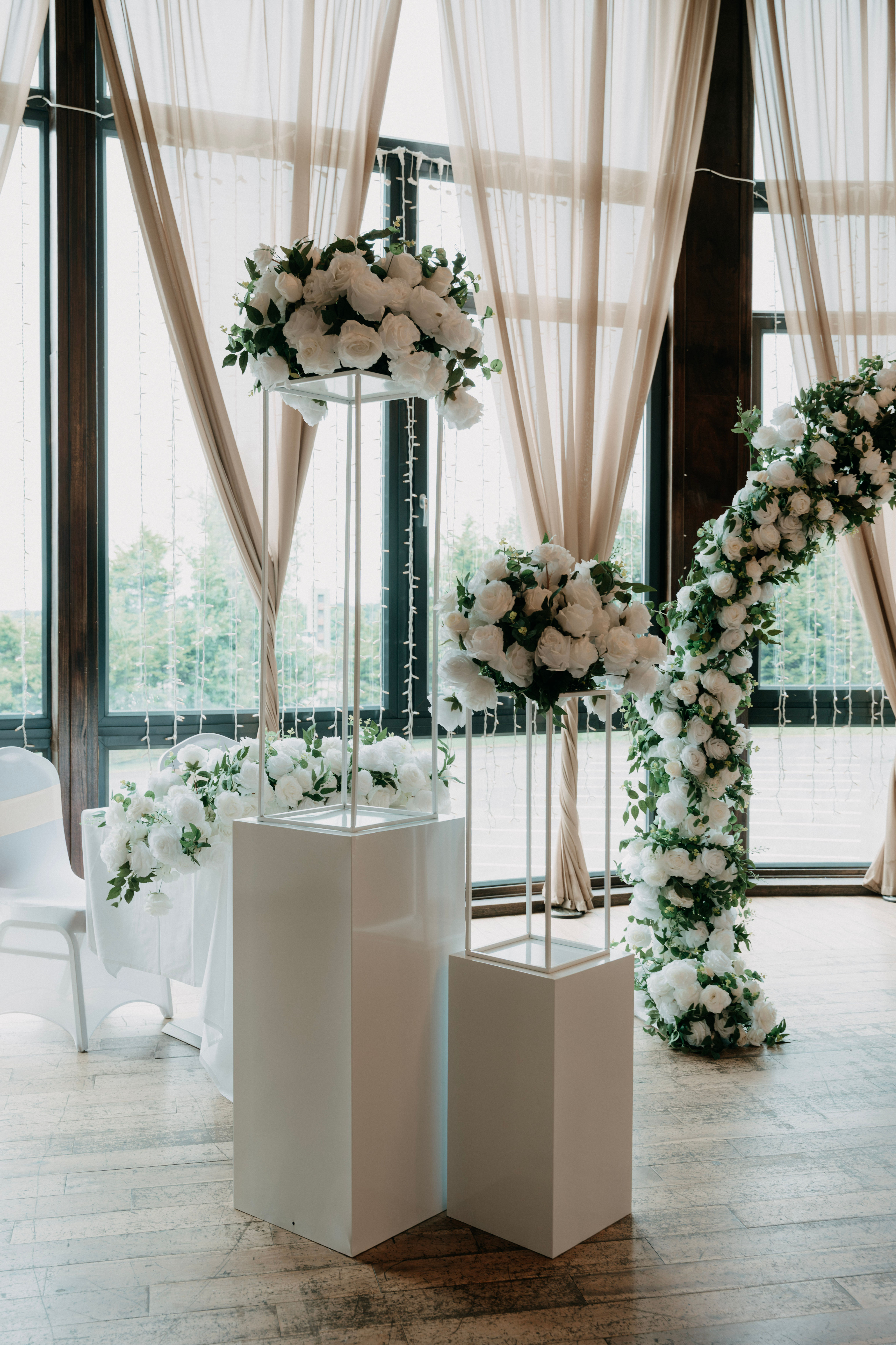 Floral Centrepieces/Ceremony Flowers