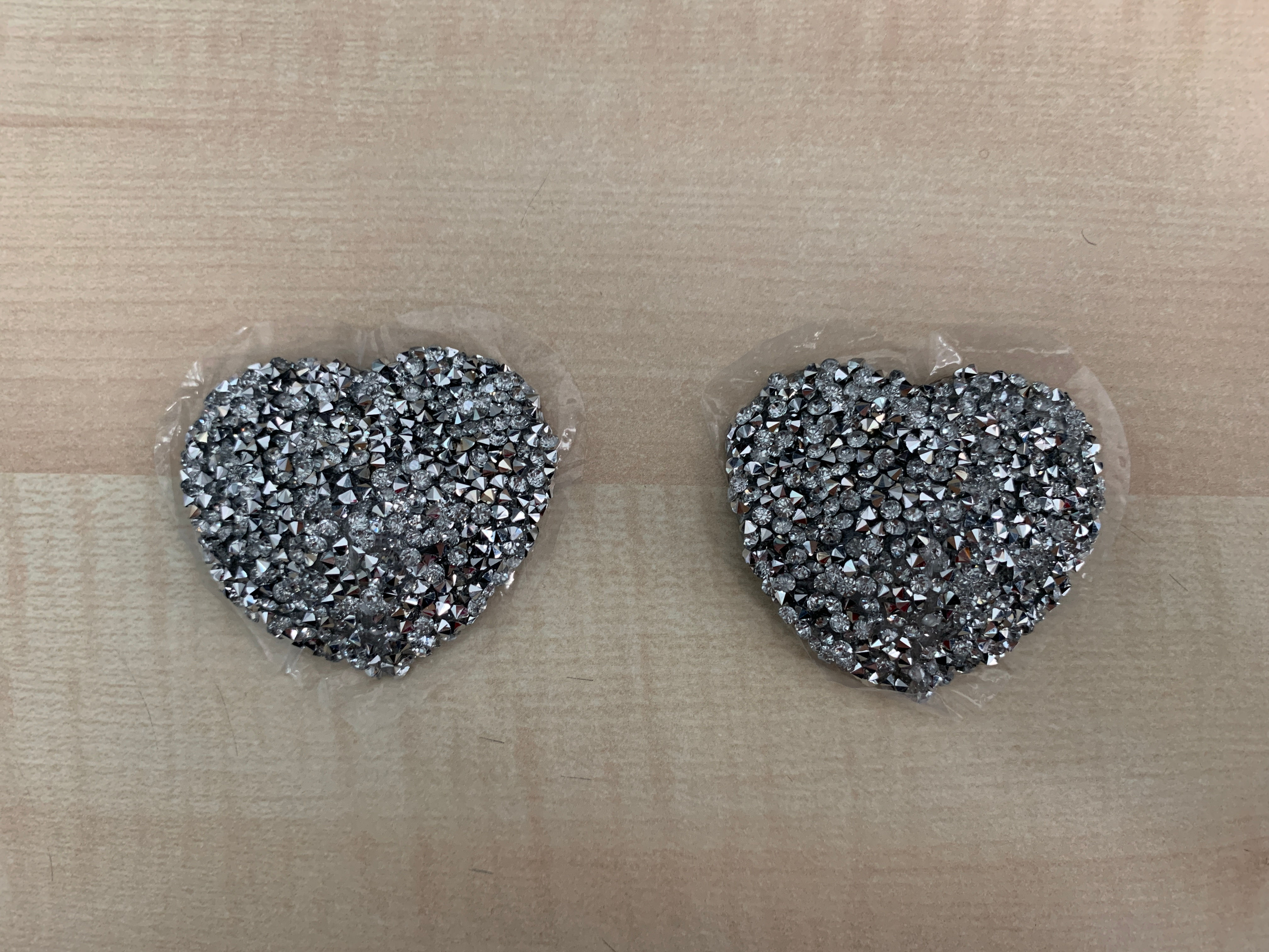 AC984 Heart Shape Adhesive Nipple Cover with Crystal