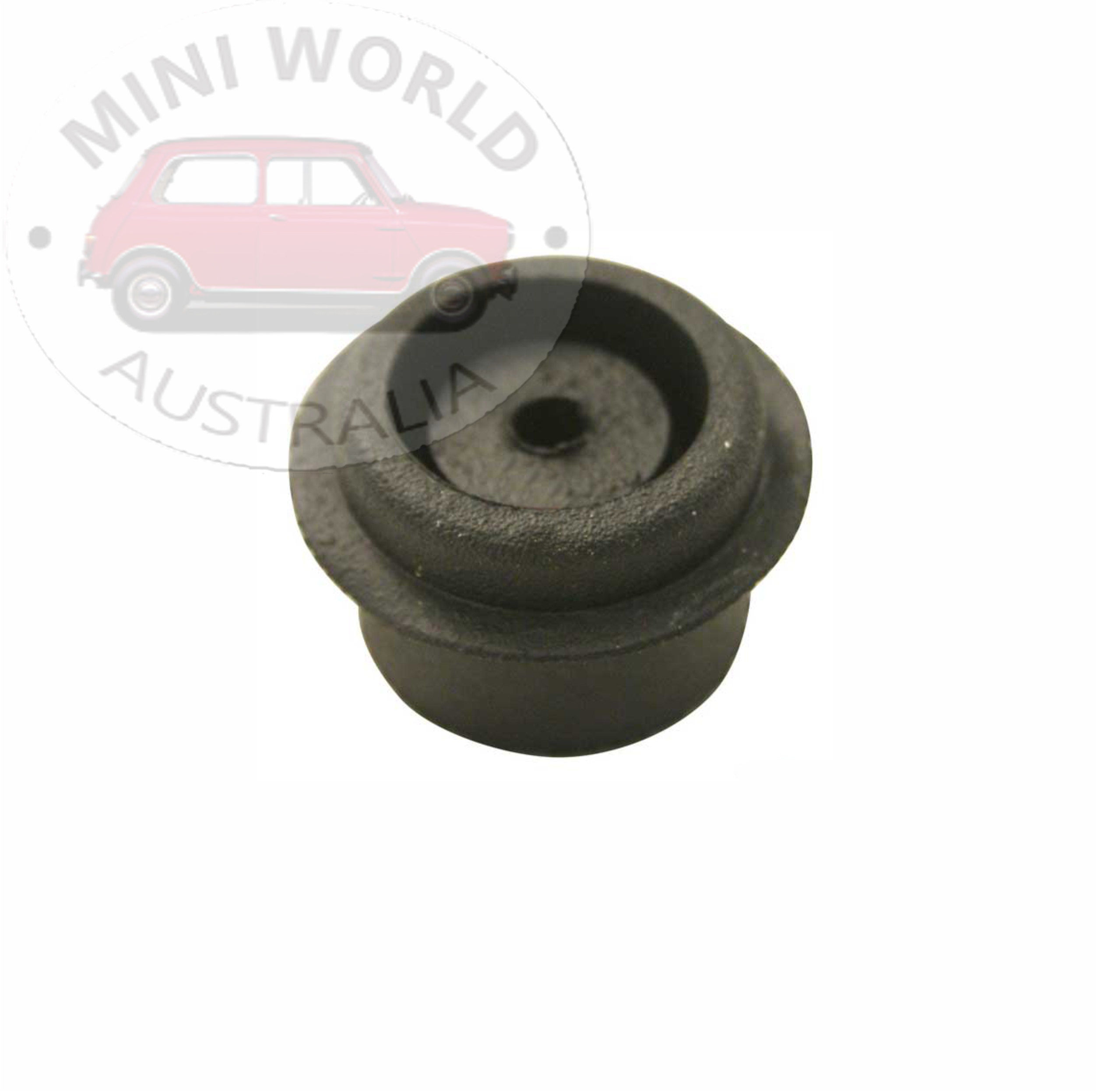 Rubber bottom bush for front mounted radiator Mpi twin point