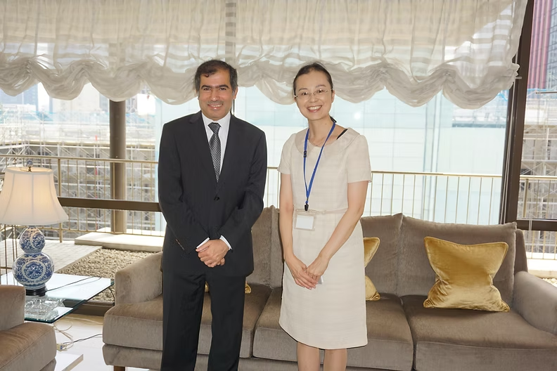 Kuwait特命全権大使