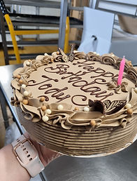 cake 2.jpg