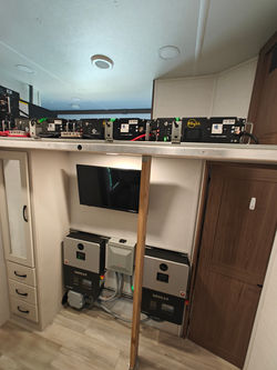 OFFGRID FOR 5TH WHEELER