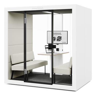 Kotimainen SmartMeeting Block04 mahdollistaa häiriöttömät kokoukset jopa neljälle.