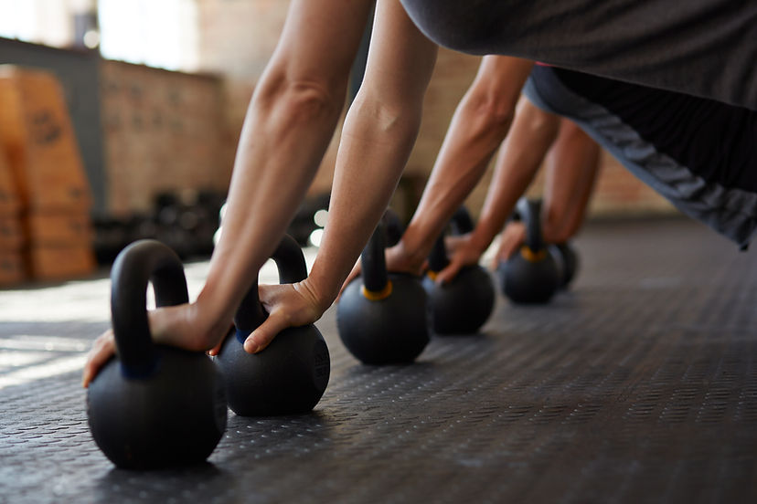 Flexões com Kettlebell