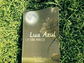 Lua Azul e a Terra Paralela