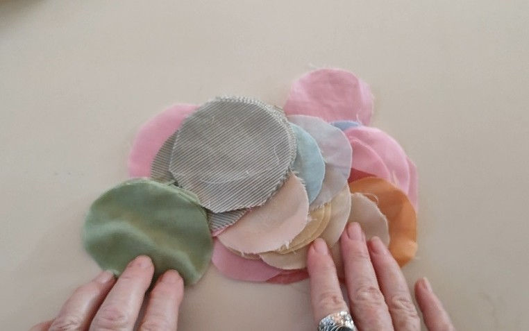 fabric circles in pastel colors