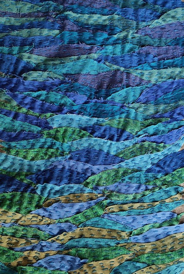 Thumbnail: wave landscape applique art